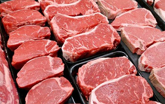 Bolivia cuenta con un cupo exportable de 44.000 toneladas de carne bovina. Foto Fegasacruz