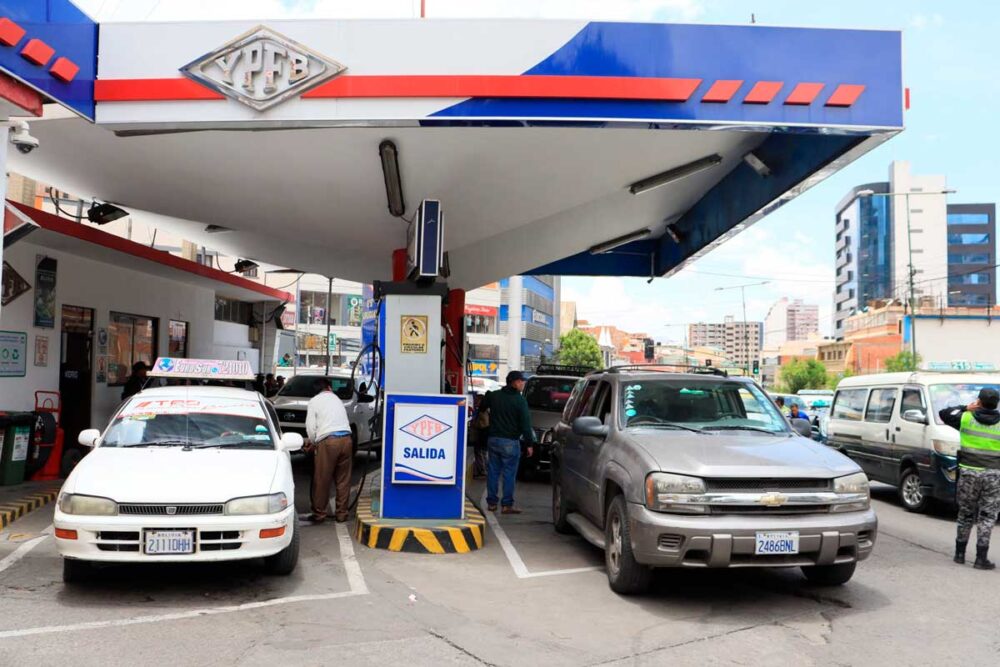 En riesgo abastecimiento de combustibles para 2025 - El Diario - Bolivia