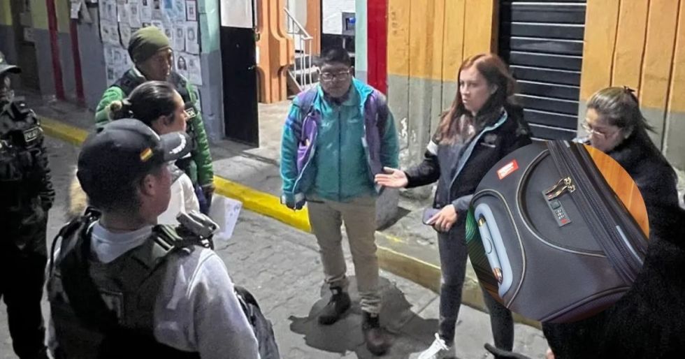 La administradora de la terminal, Iveliz Asturizaga, explicó cómo se descubrió el cargamento.
