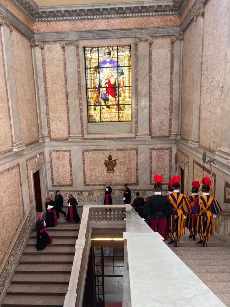 Obispos de Bolivia se reúnen con el Papa León XIV y le piden que visite el país