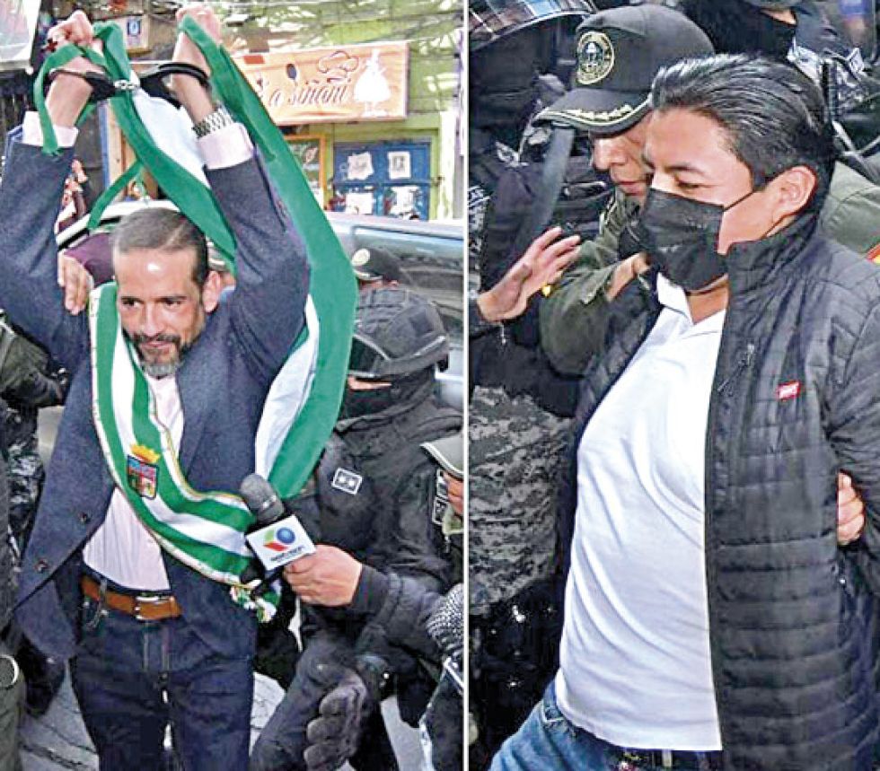 LA PAZ. Luis Fernando Camacho y Marco Antonio Purmari cuando eran conducidos a una audiencia.