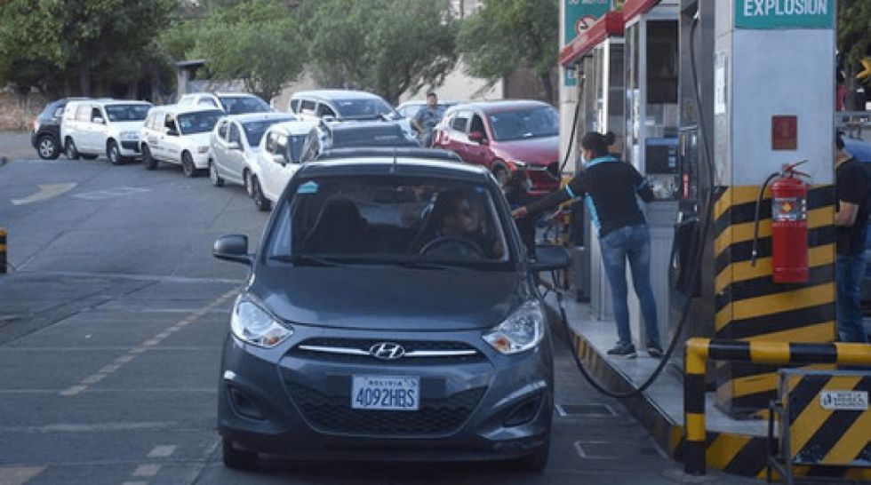 La ANH advierte sobredemanda “descontrolada” de diésel y gasolina 