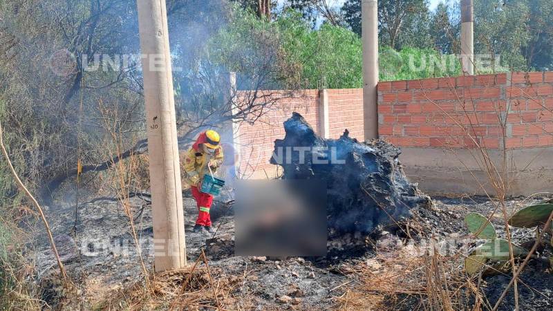 El adulto mayor murió carbonizado en medio del incendio. El adulto mayor murió carbonizado en medio del incendio.