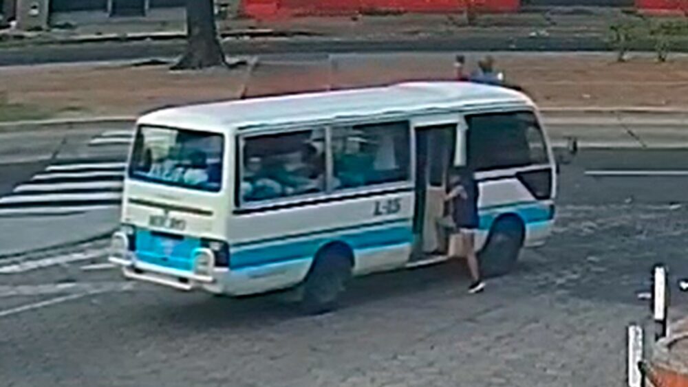 Atracadores robaron a pasajeros de la línea 15