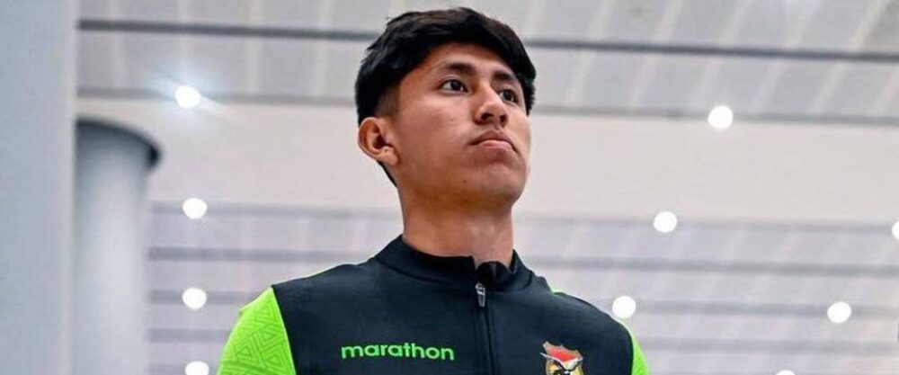 A la cabeza de Miguel Ángel Terceros, la selección boliviana arribó este lunes a la ciudad de Estambul. A la cabeza de Miguel Ángel Terceros, la selección boliviana arribó este lunes a la ciudad de Estambul.