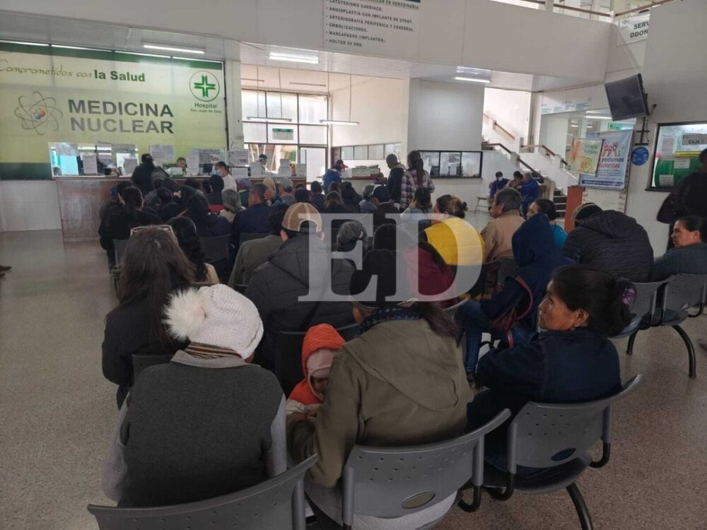 Capital cruceña: la atención sigue suspendida en los hospitales