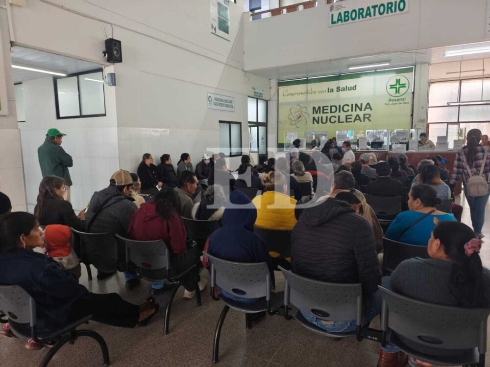 Capital cruceña: la atención sigue suspendida en los hospitales