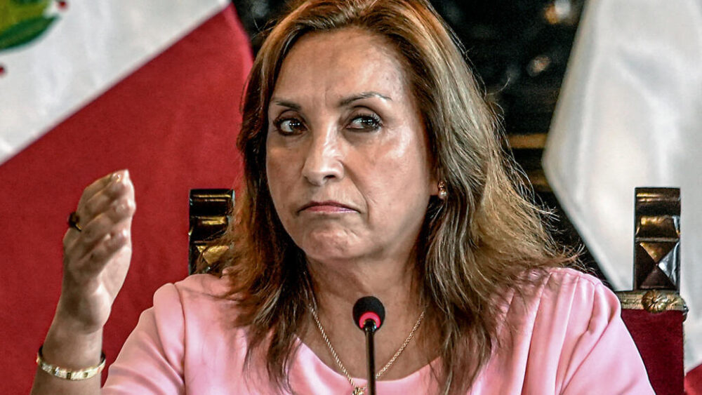 La entonces presidenta de Perú, Dina Boluarte, el 5 de abril de 2024 en Lima