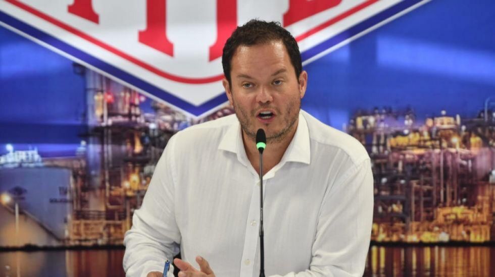 Armin Dorgathen se pronuncia y solicita declarar en Santa Cruz