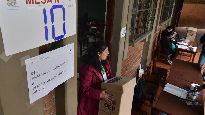 En La Paz la votación se desarrolla normal En La Paz la votación se desarrolla normal