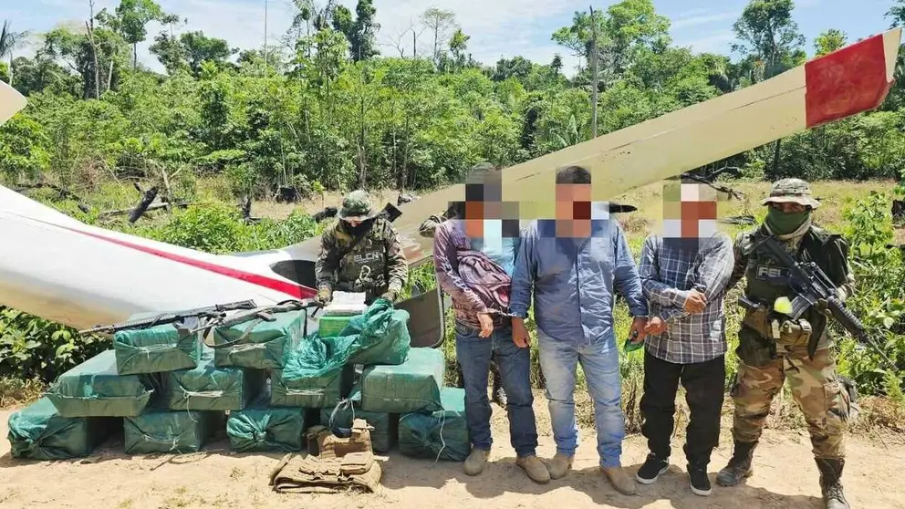 Un operativo antidroga en el municipio de Villa Tunari acabó con una balacera y la sustracción de 383 kilos de droga. ABI