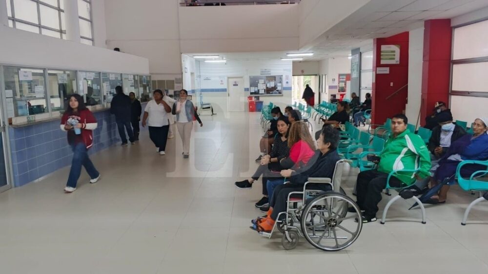 'Cacerolazo' y paro de 24 horas: Sector salud protesta contra la Alcaldía por retraso en salarios- 'Cacerolazo' y paro de 24 horas: Sector salud protesta contra la Alcaldía por retraso en salarios