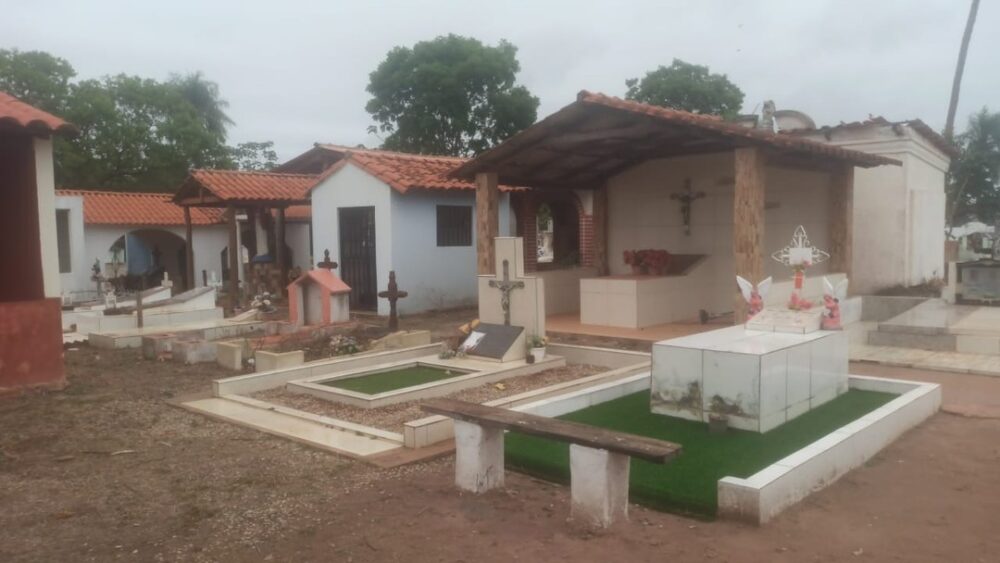 Las provincias cruceñas se alistan para el Día de Difuntos