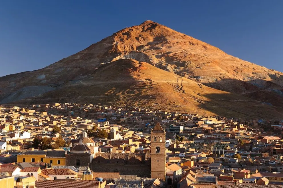 El Cerro Rico de Potosí. Foto: Ilustrativa / Cámara de Senadores