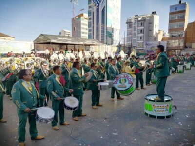 Oruro se prepara para el Octavo Encuentro Coreográfico de Bandas
