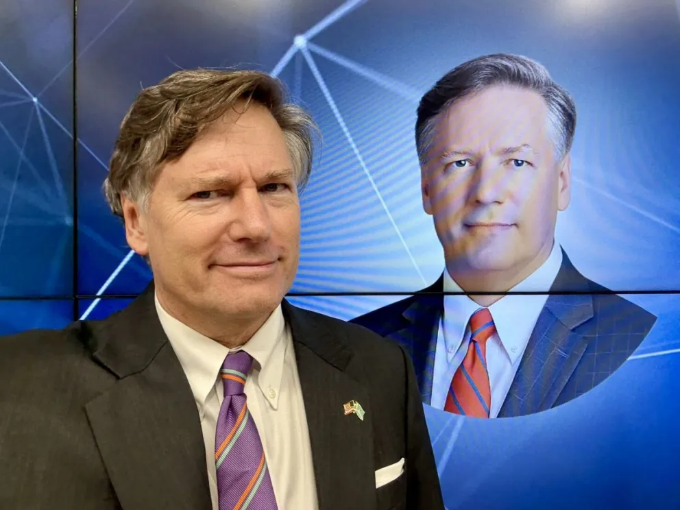 Christopher Landau, subsecretario de Estado de Estados Unidos (EEUU), junto a su imagen. Foto: X del funcionario