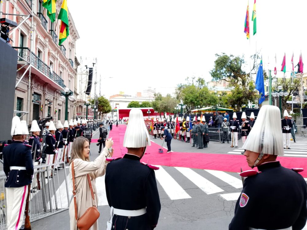 Acceso a plaza Murillo estará restringido hasta las 13h00; luego se permitirá el ingreso para celebrar la posesión de Paz y Lara