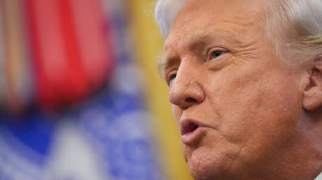 Trump elogia a una periodista por una inusual pregunta