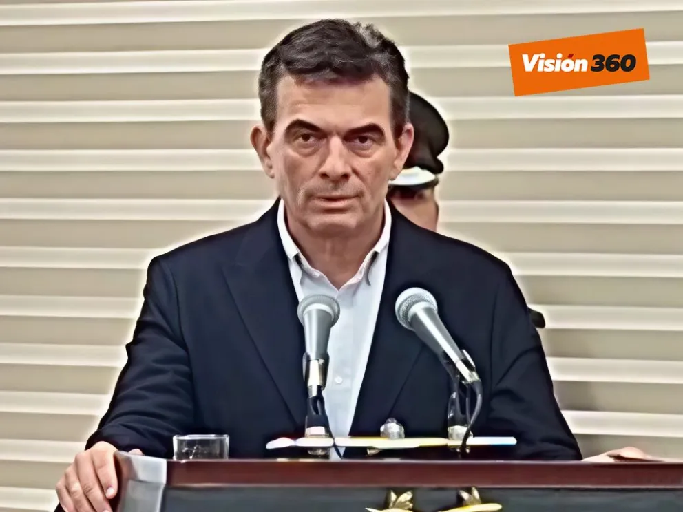  El presidente Paz durante su discurso. FOTO: Paulo Lizárraga / Visión 360