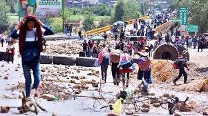 Diputado Alarcón presenta proyecto de ley antibloqueos