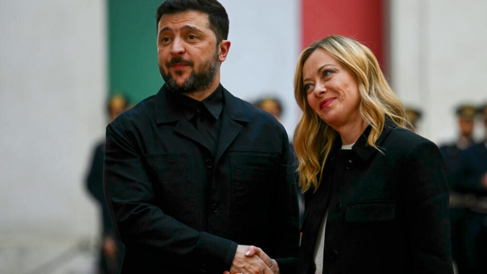 La primera ministra de Italia, Giorgia Meloni, recibe al presidente de Ucrania, Volodimir Zelenski, el 9 de diciembre de 2025 en Roma