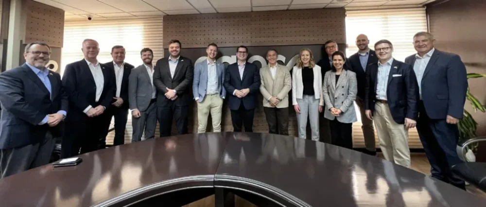 ACERCAMIENTO. La misión de Estados Unidos junto a representantes de Cainco. Foto: Cainco