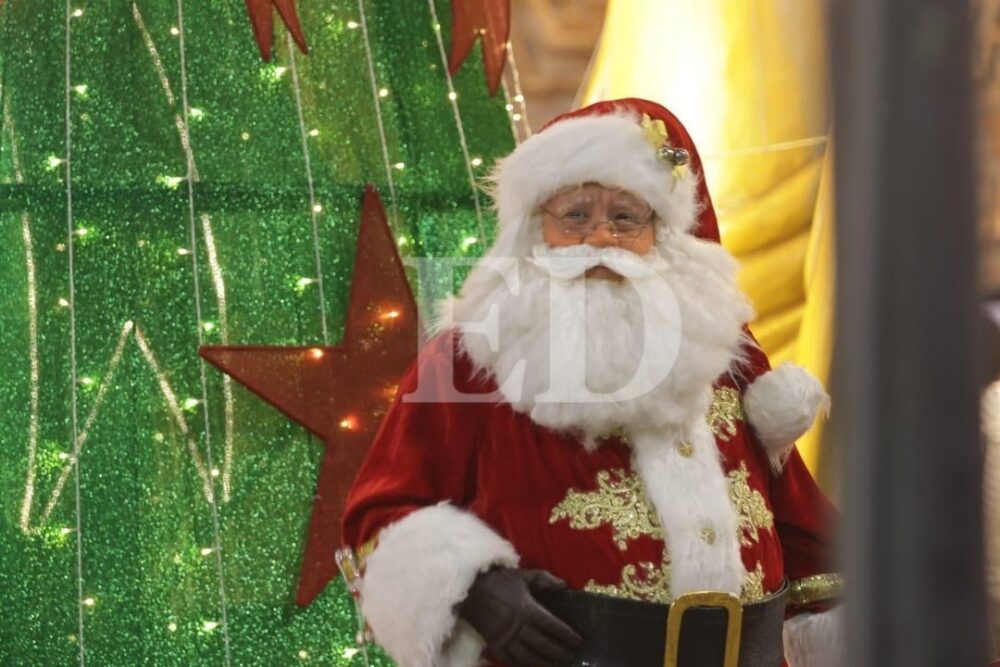 Música, danza y teatro: La magia navideña se vive sobre los escenarios de la capital cruceña- Música, danza y teatro: La magia navideña se vive sobre los escenarios de la capital cruceña