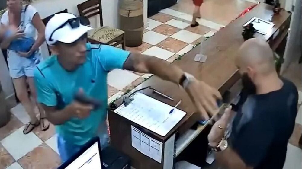 Capturan a un joven de 22 años implicado en el asalto al presidente del TSJ de Bolivia en un hotel en Brasil- Capturan a un joven de 22 años implicado en el asalto al presidente del TSJ de Bolivia en un hotel en Brasil