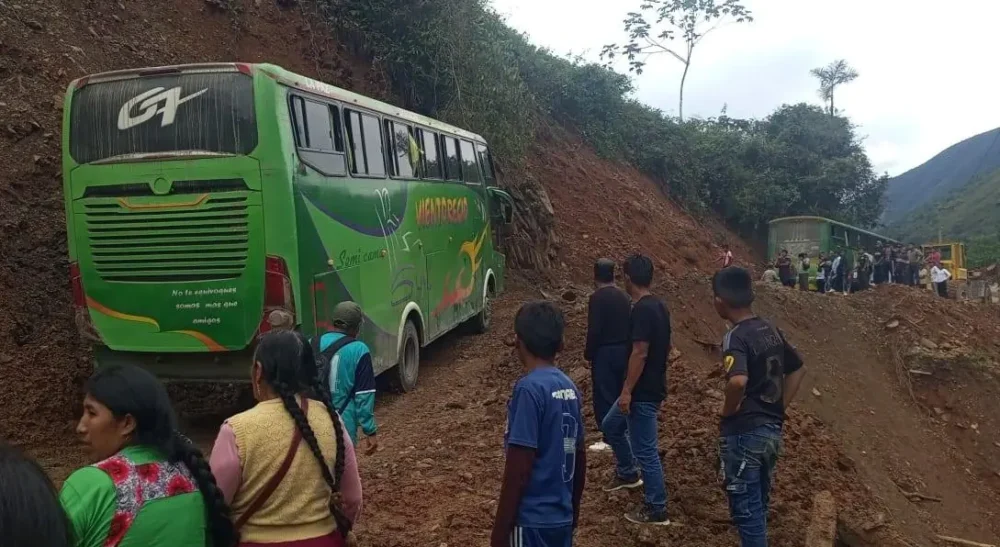 Los transportistas son los más afectados por los desastres/Flota Altiplano Pioneros