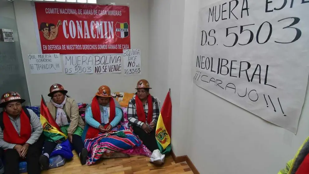 Huelga de hambre contra el DS 5503, en La Paz. APG