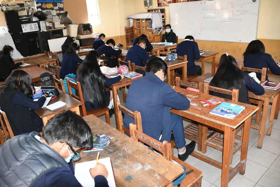 Desde el lunes, estudiantes de Cochabamba retornarán al horario normal de clases. FOTO: RRSS