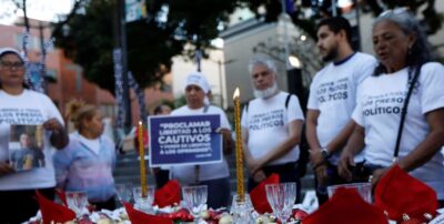 Los familiares de presos políticos de Venezuela exigen su liberación antes de Navidad