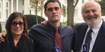 Nick Reiner, el hijo de 32 años de Rob Reiner y Michele Singer, fue detenido por el presunto asesinato de la pareja