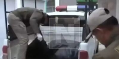 Revelan autopsia de la joven hallada muerta dentro de un minibús desmantelado en Potosí