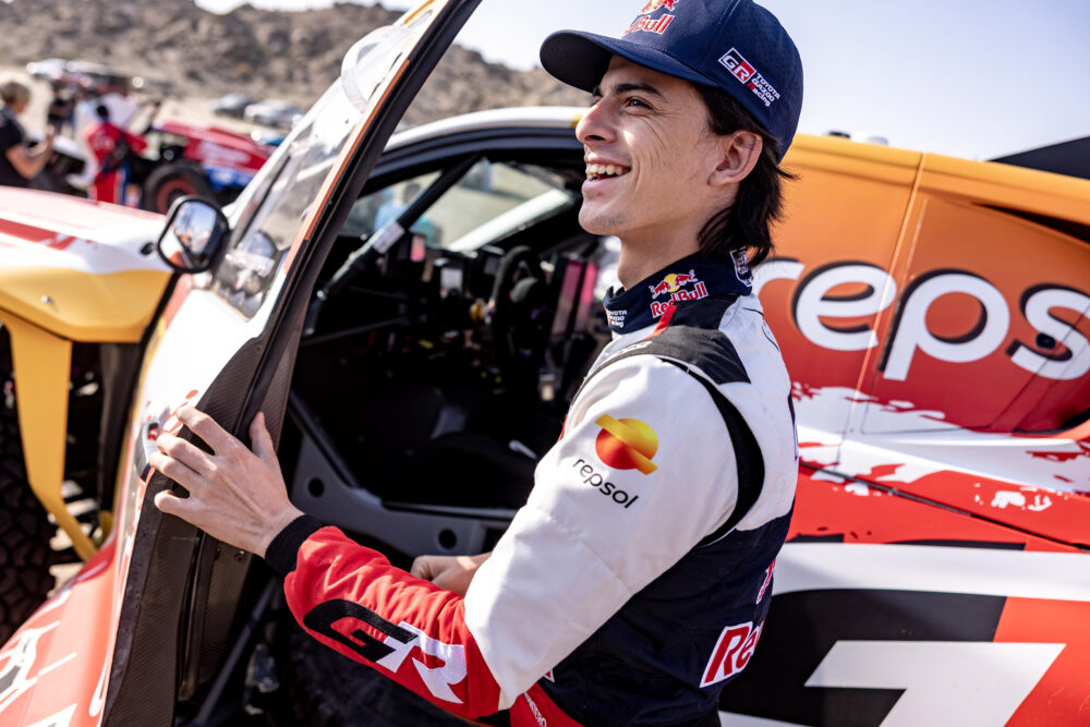 Seth Quintero (Toyota) gana la segunda etapa del Dakar 2026