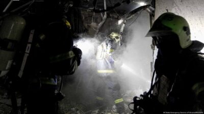 Ataque ruso deja un millón de casas sin luz en Ucrania