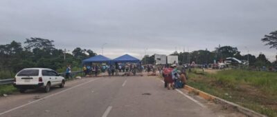 En Santa Cruz hay al menos cuatro puntos de bloqueo que afectan la ruta al Beni y la vía nueva a Cochabamba
