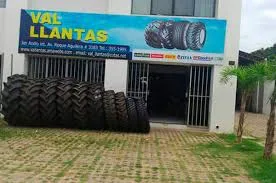 Santa Cruz: Comercios reportan una baja en precios de llantas en 20%