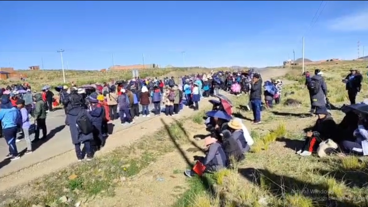 Hasta mediodía se registra un incremento de los bloqueos, la ABC reporta 30 puntos en el país