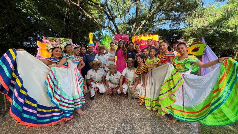 Camila I, en La Revista. Camila I, en La Revista.