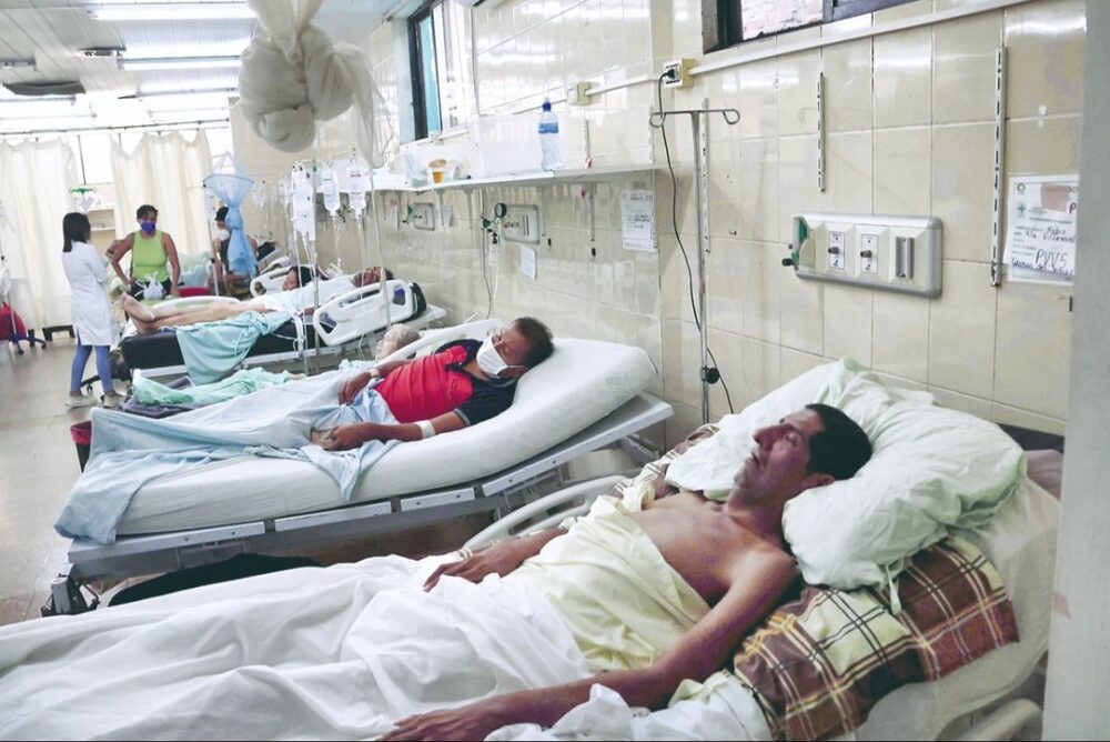 Crisis en el sistema de salud golpea con paros, cierre de camas y falta de personal- Crisis en el sistema de salud golpea con paros, cierre de camas y falta de personal