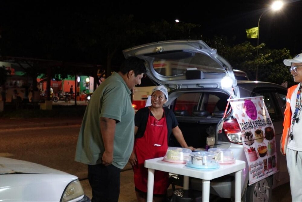 Alfredo Solares recorre la ciudad con la campaña: estuvo en el Piraí y el Plan Tres Mil- Alfredo Solares recorre la ciudad con la campaña: estuvo en el Piraí y el Plan Tres Mil