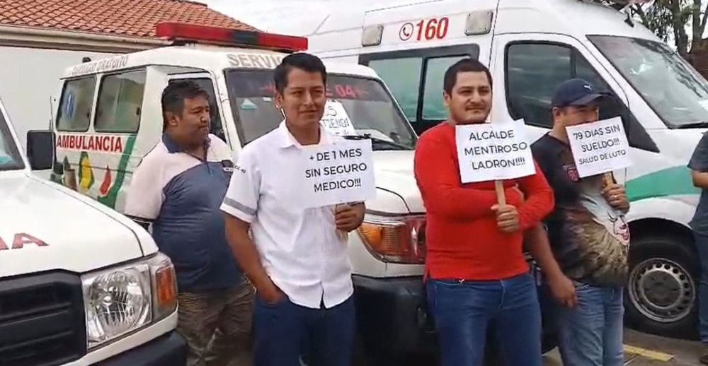 SISME Santa Cruz denuncia que de 17 ambulancias, sólo dos funcionan - SISME Santa Cruz denuncia que de 17 ambulancias, sólo dos funcionan