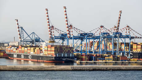 La UE planea retomar el acuerdo comercial con EE.UU. que la castiga con aranceles unilaterales