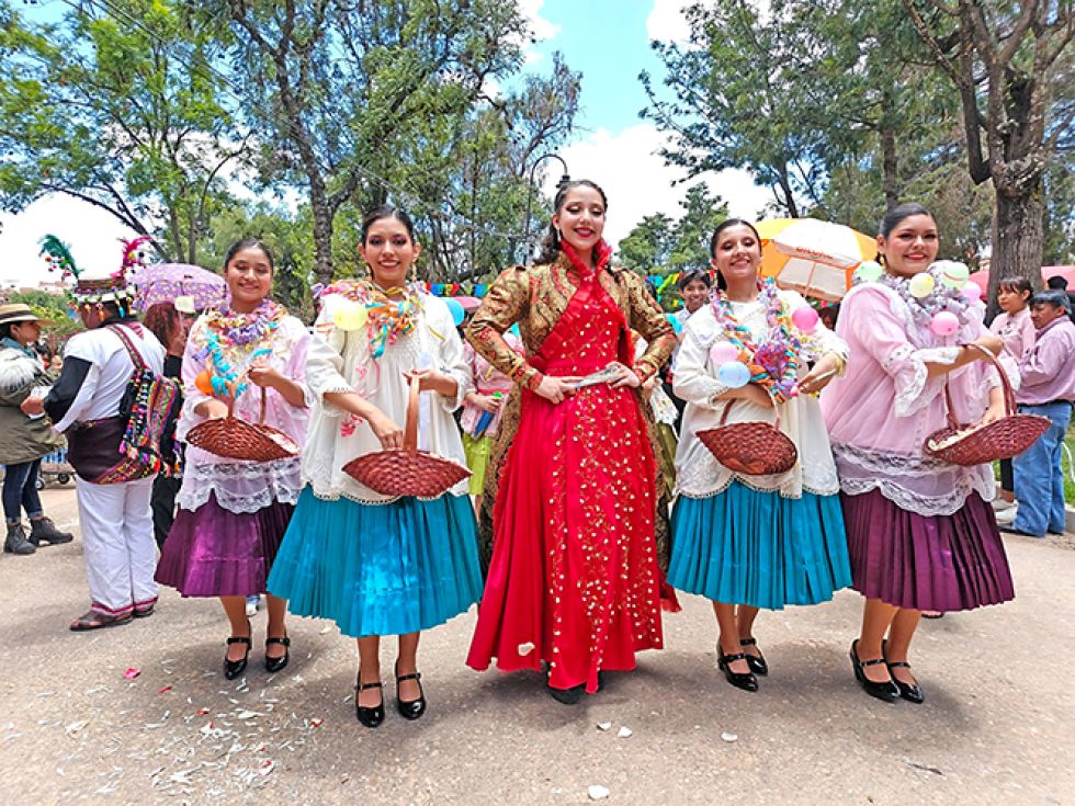 SUCRE. Postales del lanzamiento del Carnaval de Sucre, este sábado en el Parque Bolívar.