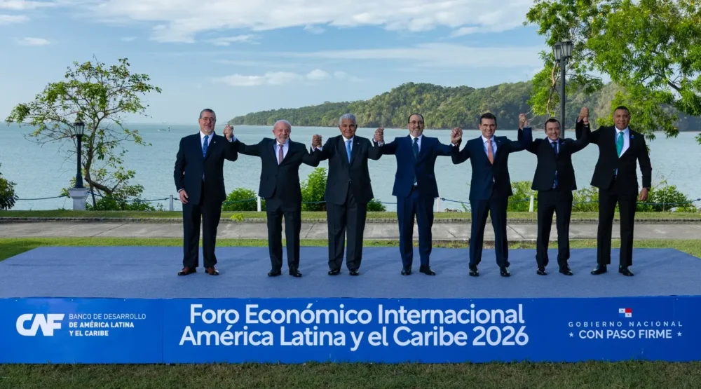 Los presidentes de la región presentes en el foro. Foto: Emporio Empresarial.