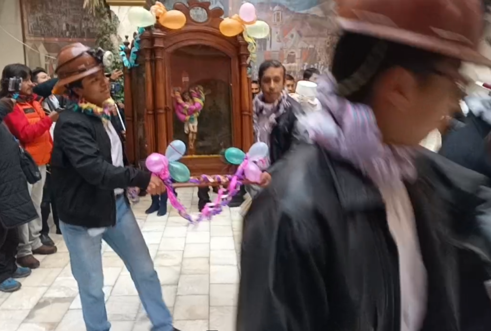 Gobernación de Potosí lanza Carnaval 2026 con la tradicional bajada del Tata Q’aqcha