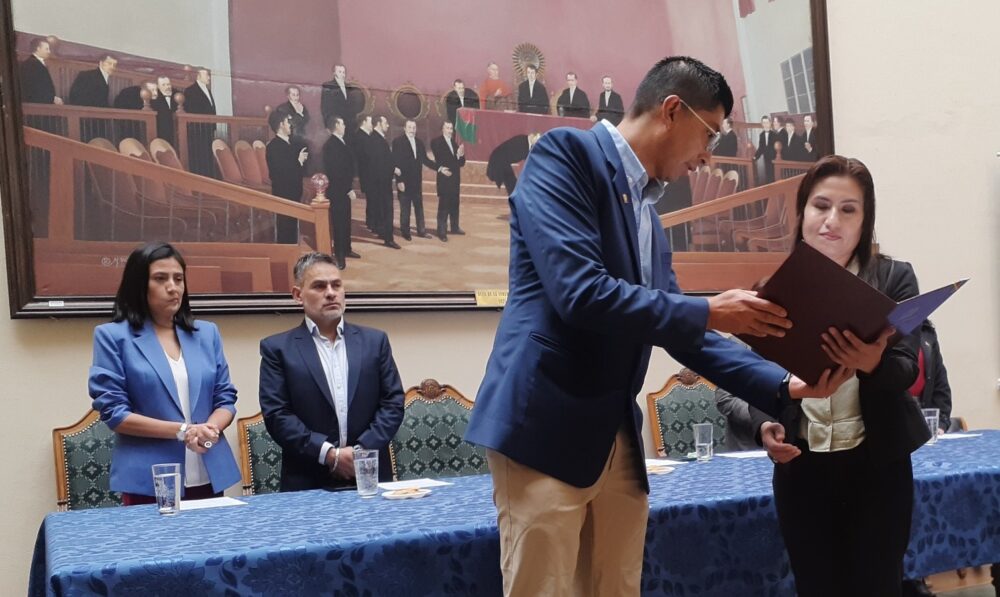 Comisión de Diputados rinde homenaje a Marco Aramayo, denunciante del caso Fondo Indígena