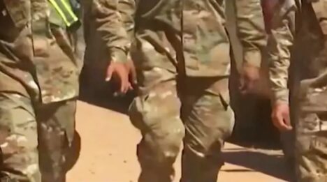 “La citó con engaños”: Soldado aprehendido por presunta trata y abuso de una menor en Santa Cruz