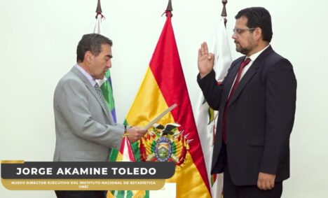 Jorge Akamine es posesionado como nuevo director del INE